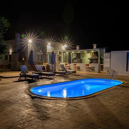 Old Olive Tree Holiday home