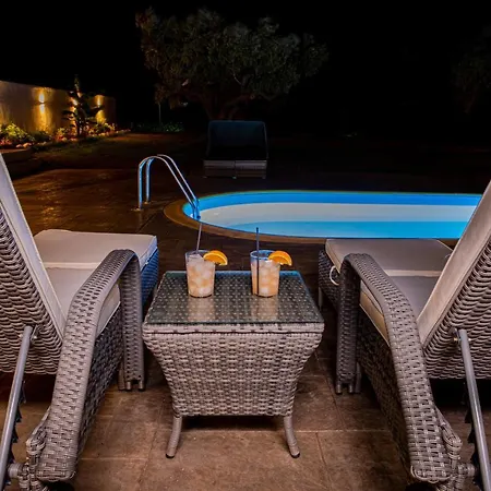 Old Olive Tree Дом отдыха Agii Apostoli (Monemvasia)