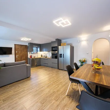 Old Olive Tree Agii Apostoli (Monemvasia)